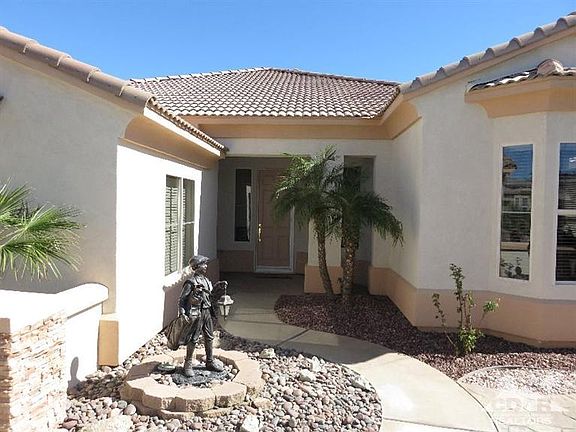 4th image of 43674 Old Troon Ct