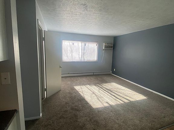 5th image of 2635 Stanton Ave APT 5