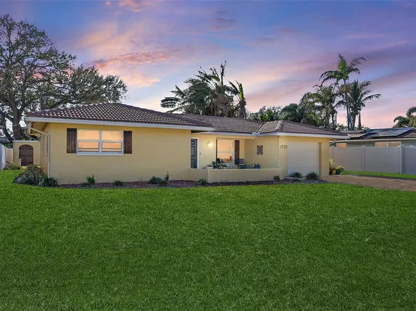 1710 Georgia Ave NE, Saint Petersburg, FL 33703