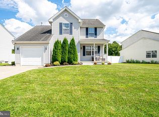 19 Ivystone Dr, Egg Harbor Township, NJ 08234