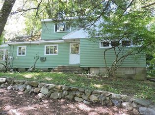 33 Woodcrest Ave, Wolcott, CT 06716