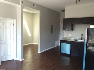 3014 W Irving Park Rd, Chicago, IL 60618