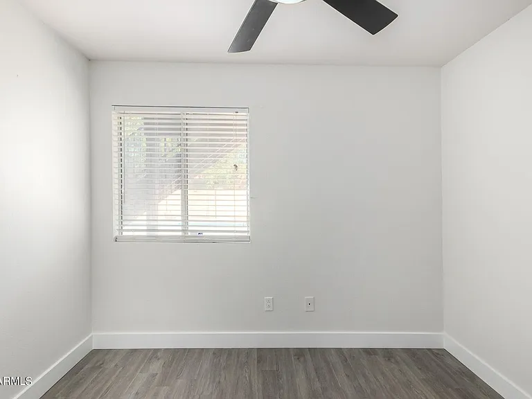 875 N Ithica Ct — Photo 22