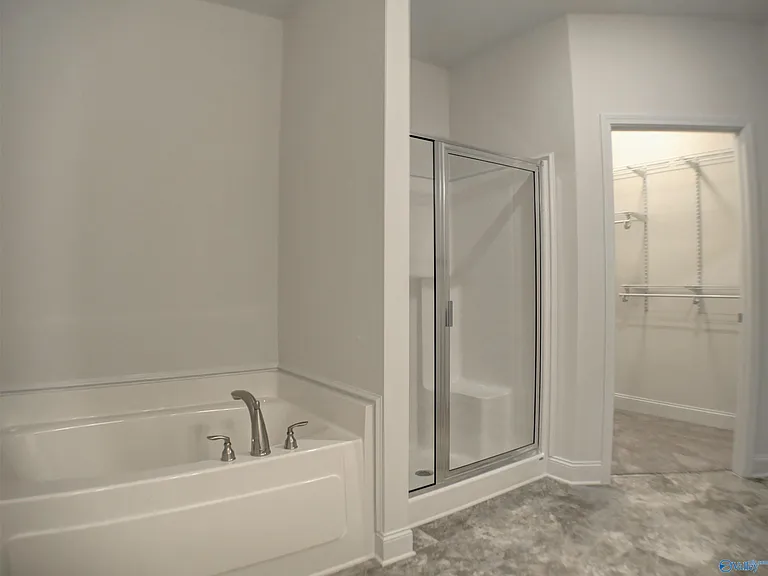 210 Properzi Way SW — Photo 11