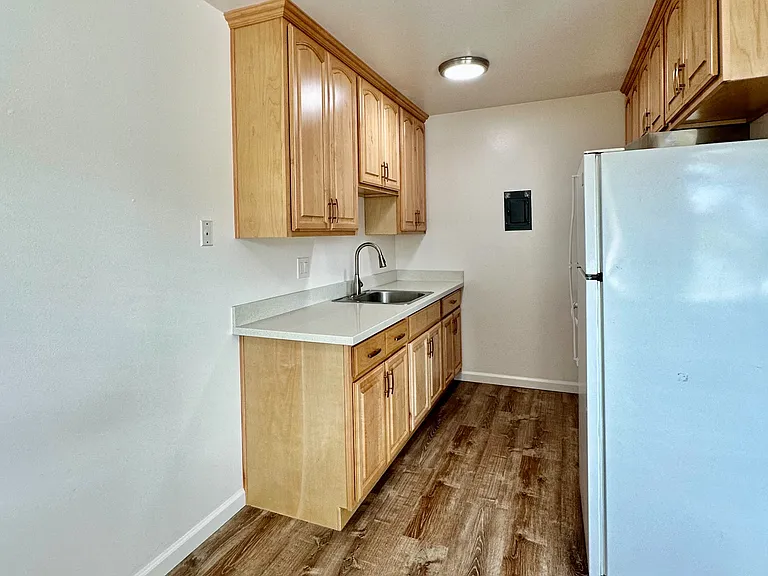 115 Towne Terrace — Photo 9