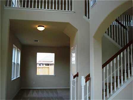 3rd image of 13027 Orchard Green Dr