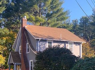 172 Winslow Rd, Newton, MA 02468