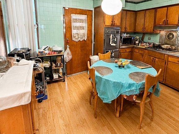 5th image of 6348 S Rhodes Ave