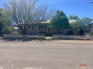 707 N 2nd St, Alpine, TX 79830