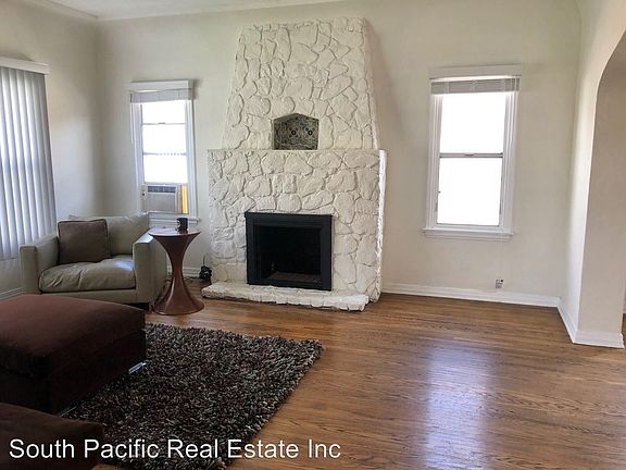 3rd image of 234 N Cordova St APT 1