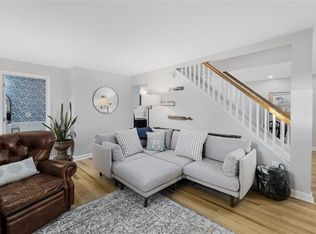 Marlborough Place, East Greenwich, RI 02818