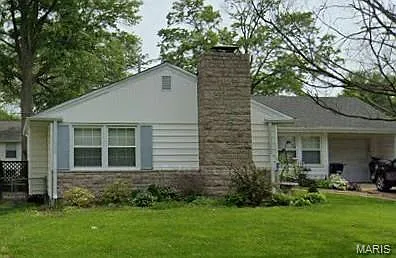 208 Huntleigh Dr photo 1