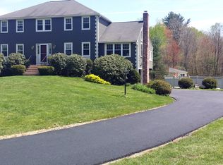 41 Apple Blossom Ln, Stow, MA 01775