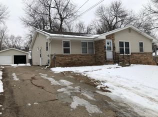 2630 62nd St, Des Moines, IA 50322