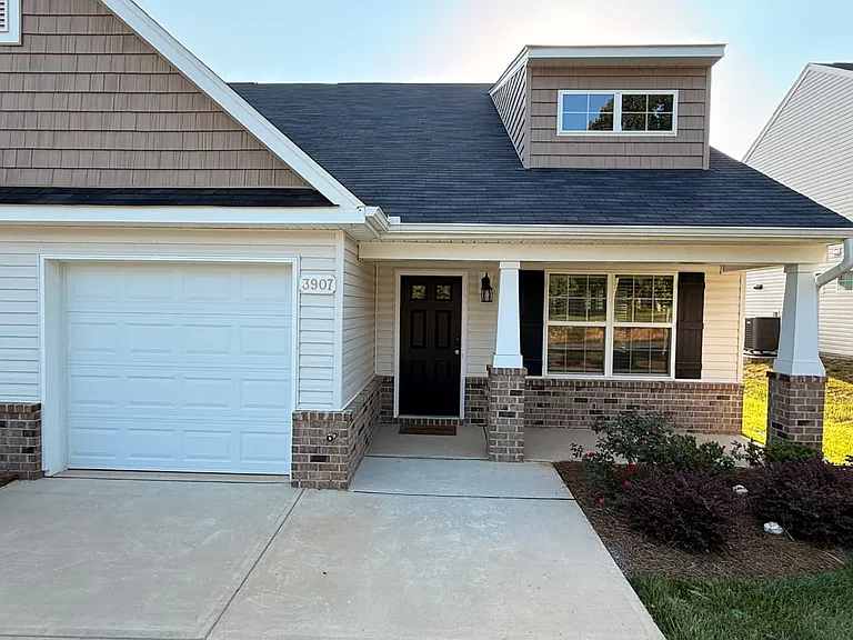 3907 Straw Hat Rd — Photo 45