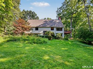 40 Beechwood Lane, Ridgefield, CT 06877