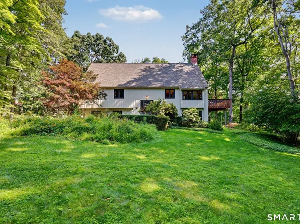 40 Beechwood Lane, Ridgefield, CT 06877