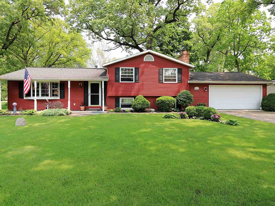 1st image of 18335 Amberly Ln