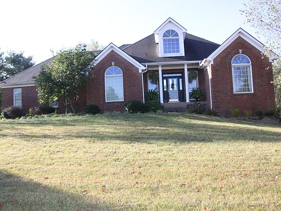 2nd image of 121 Plantation Dr