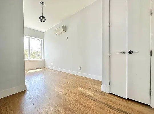 Rented by Doorway NYC, LLC | media 4