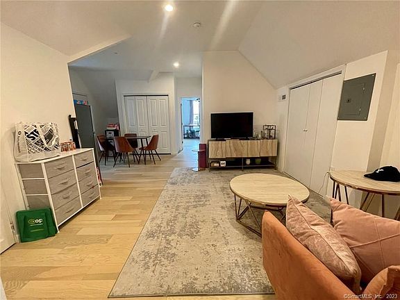 3rd image of 84 Lawrence St #3