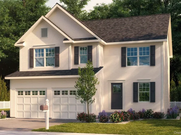 11 Church Street, Hyde Park, NY 12538