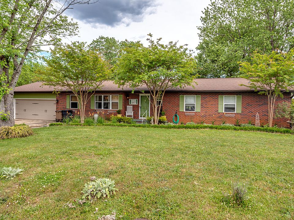 506 Tillman Rd Knoxville TN 37912 Zillow