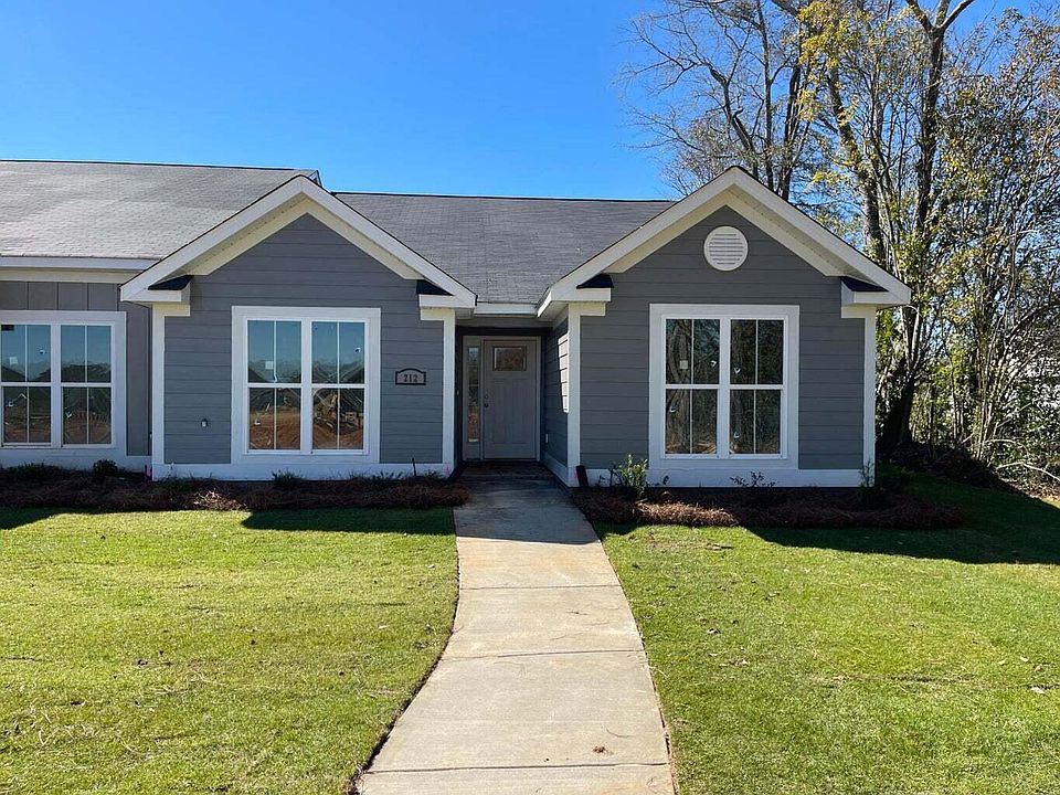 1st image of 212 Riverbank Way