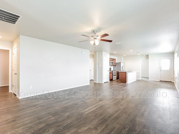 5th image of 13022 Linberry Ln