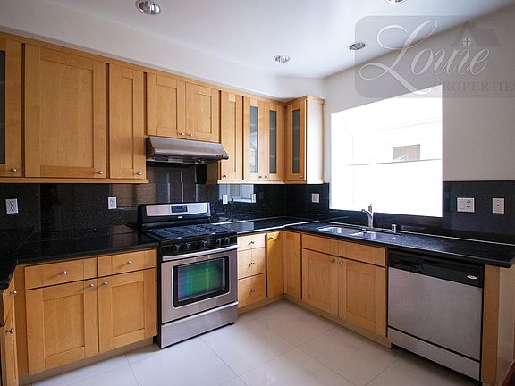 5th image of 98 N Craig Ave Unit 16