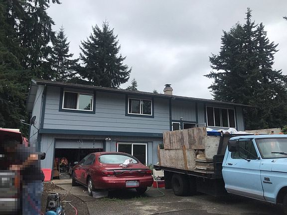 3rd image of 11616 212th Ave E