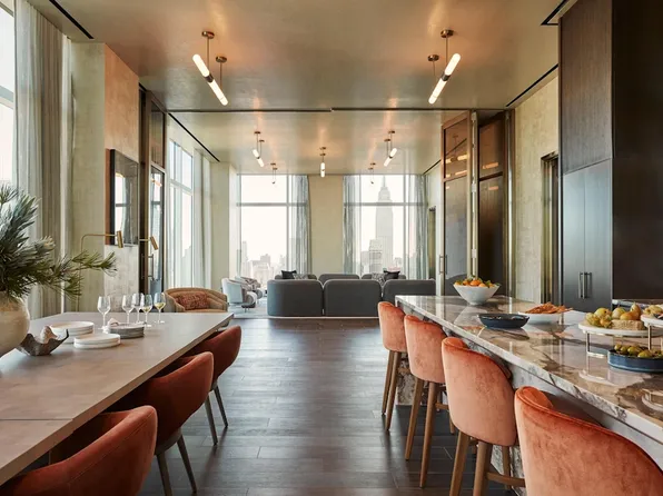 455 10th Avenue image 15 of 19