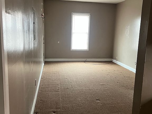 4th image of 51 Seyms St #1E