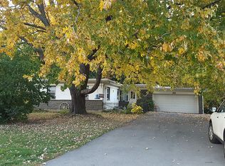 1472 Ridgeway Ave, Rochester, NY 14615