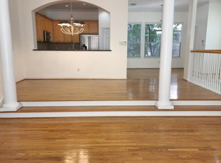 5426 Venice St, Houston, TX 77007