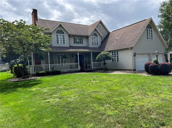 326 Oakdale Dr, Dover, OH 44622
