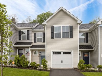 236 Smith Ln, Beaver Falls, PA, 15010