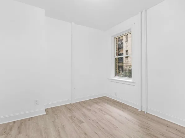 137 Kensington Avenue image 6 of 11