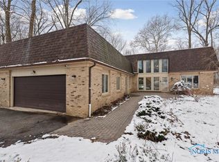 3625 Herr Rd, Sylvania, OH 43560
