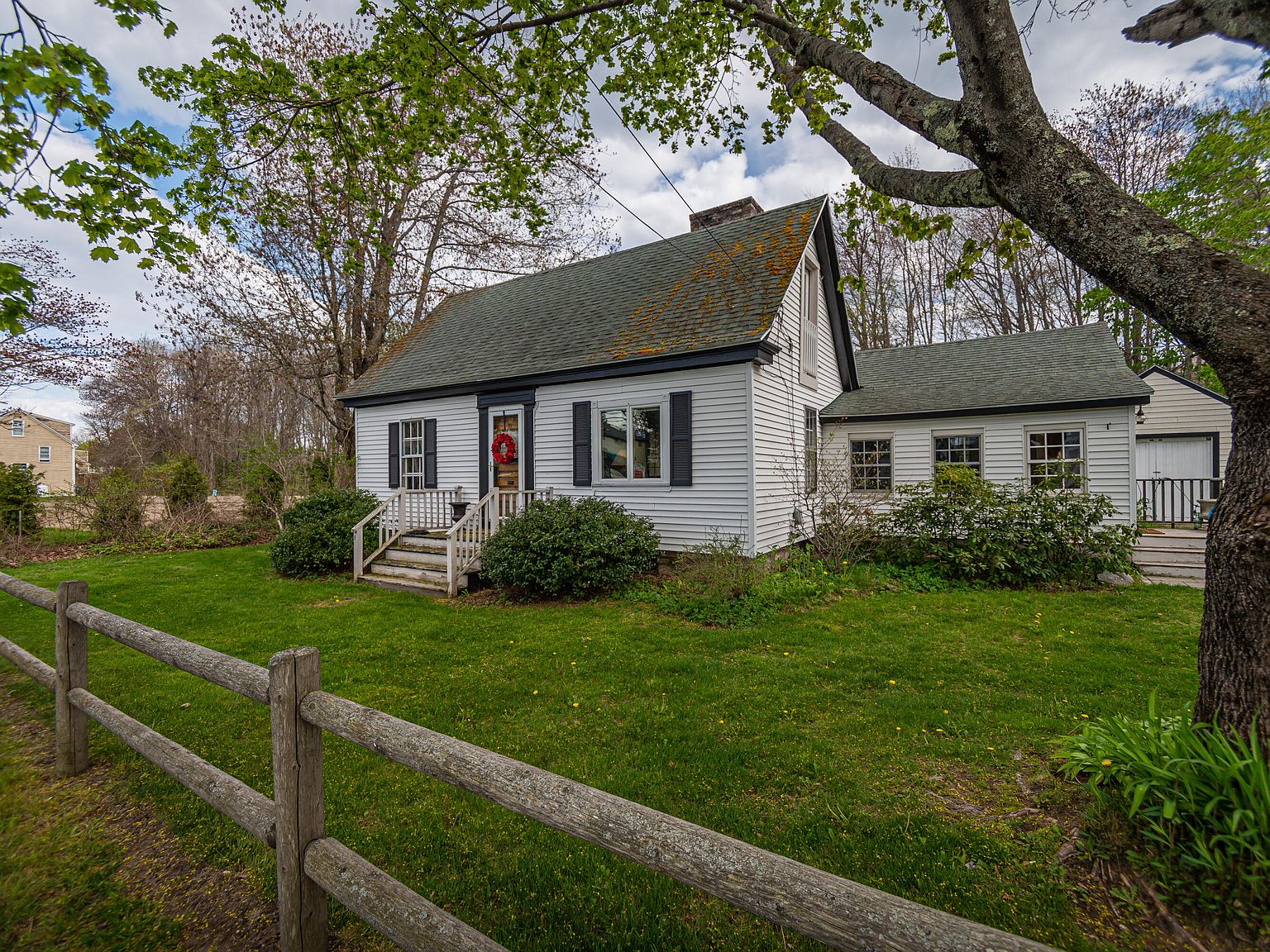 32 Western Avenue, Kennebunk, ME 04043 Zillow