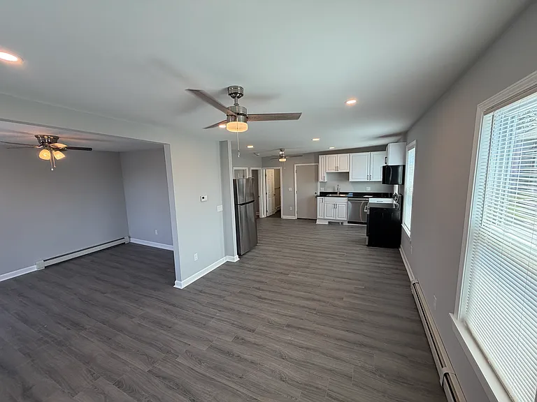 188 Division St #2F — Photo 3