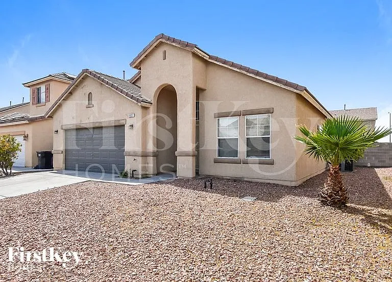 1527 Paradise Reef Ave — Photo 2