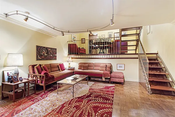 Sold by Corcoran | media 21