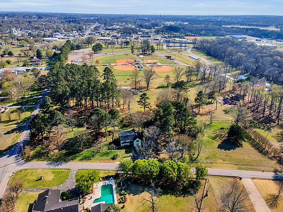 3rd image of 26454 Austin Whitt Rd