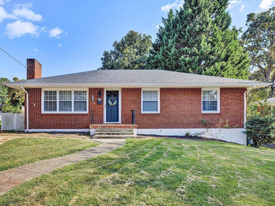 1st image of 4516 Oakdale Dr
