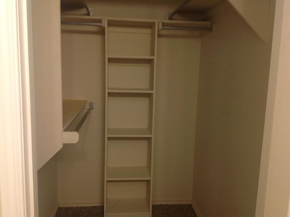 Master Walk in Closet