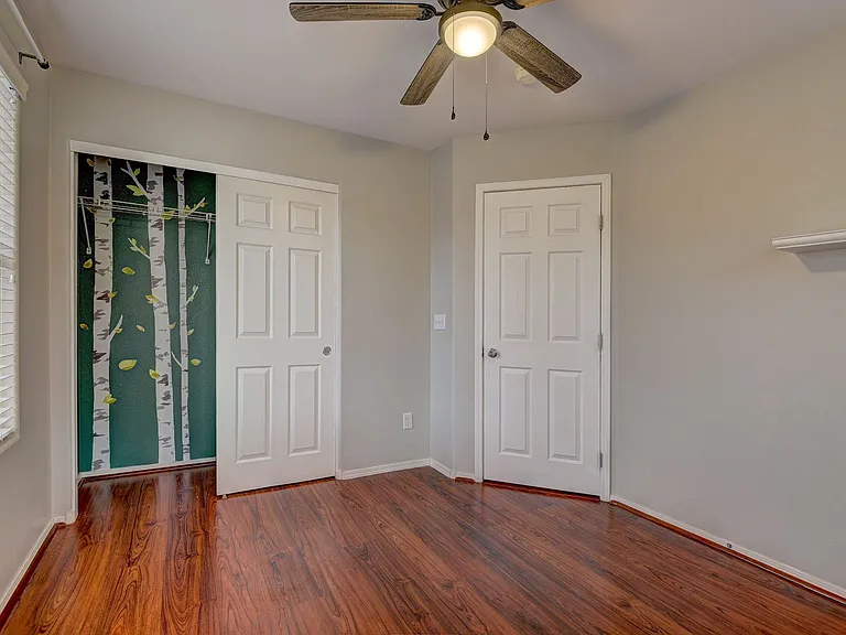1052 Coronado Peak Ave — Photo 16