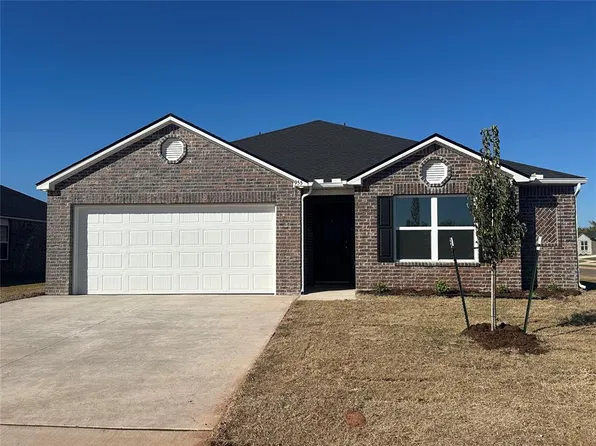 1029 Pumpkin Dr, Newcastle, OK 73065