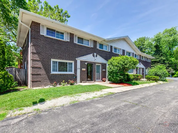 320 Skokie Ct, Wilmette, IL 60091