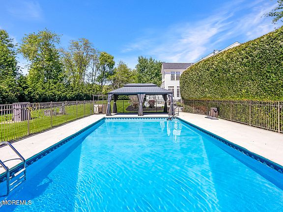 5th image of 1603 Walton Way